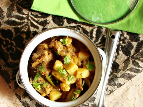 Aloo Gosht Korma Recipe - Yummy Food