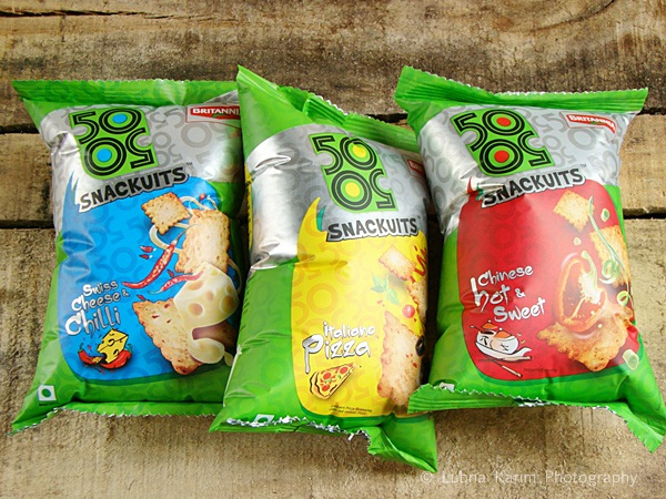 Product Review: Britannia 50-50 Snackuits
